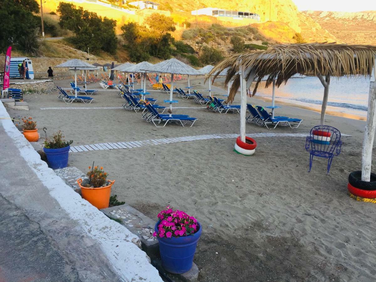 Finiki Seaside Apartment Buitenkant foto