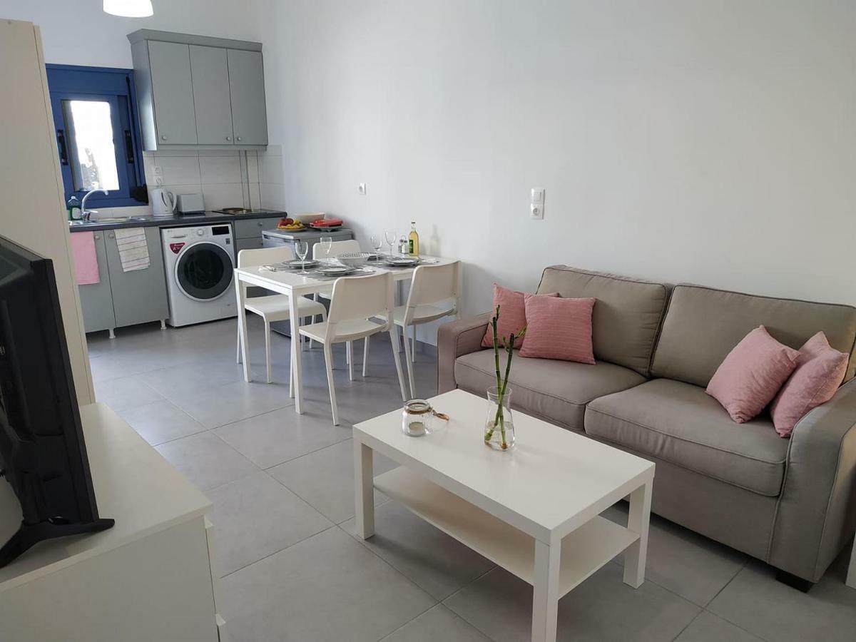 Finiki Seaside Apartment Buitenkant foto